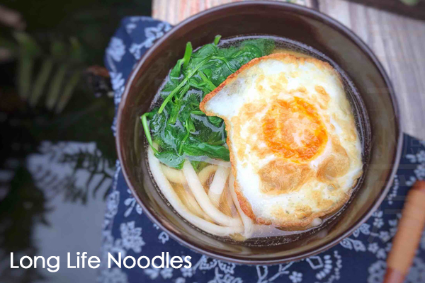Chinese New Year's Eve Traditional Foods - Long Life Noodles
